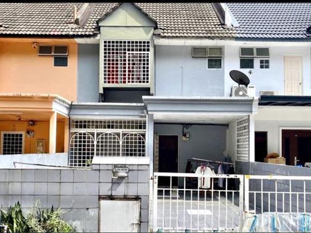 Terraced House for sale in Petaling, Damansara Damai