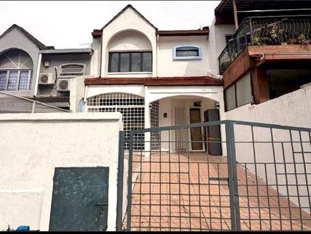 Terraced House for sale in Country Heights Damansara, Kuala Lumpur