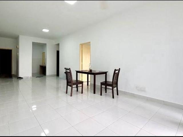Condominium for sale in Langat, Selangor