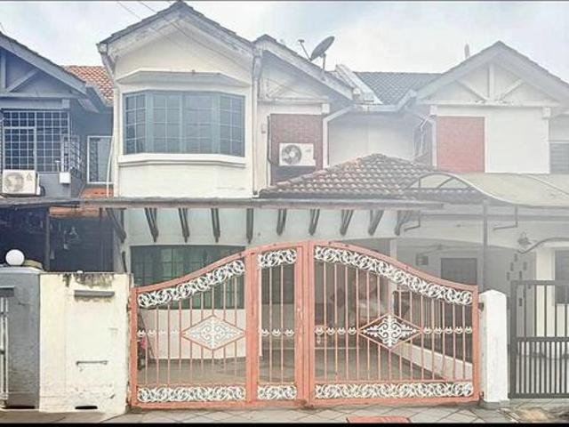 Terraced House for sale in Country Heights Damansara, Kuala Lumpur