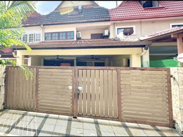 Terraced House for sale in Langat, Selangor