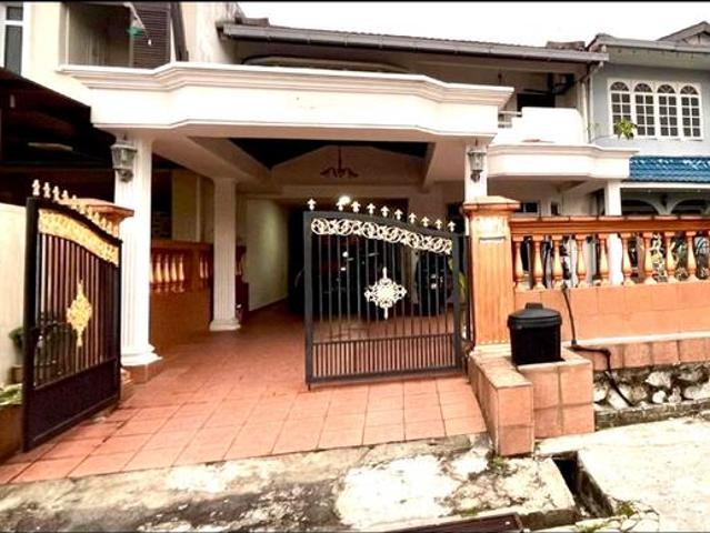 Terraced House for sale in Country Heights Damansara, Kuala Lumpur