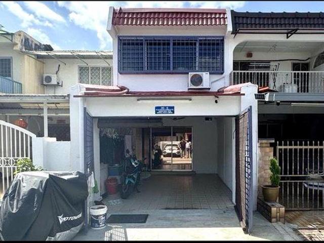 Terraced House for sale in Langat, Selangor