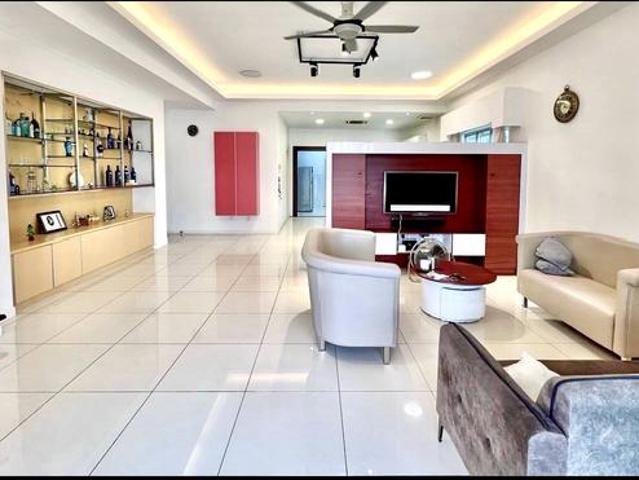 Residential House for sale in Kajang, Langat