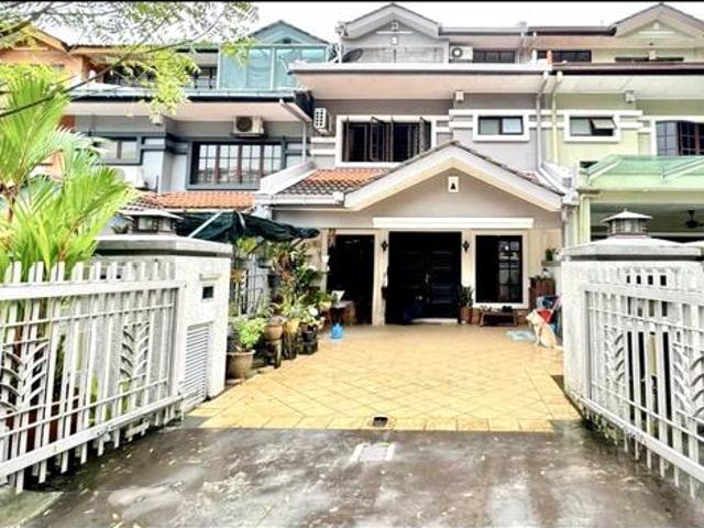 Terraced House for sale in Langat, Selangor