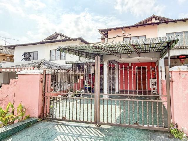 Terraced House for sale in Cheras