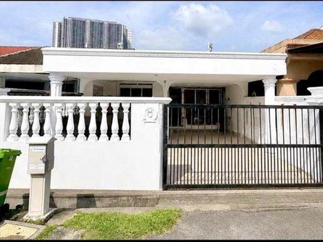 Terraced House for sale in Country Heights Damansara, Kuala Lumpur