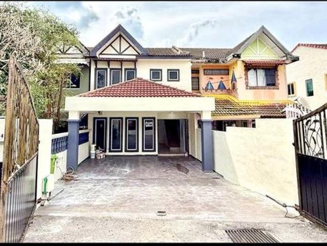 Terraced House for sale in Country Heights Damansara, Kuala Lumpur