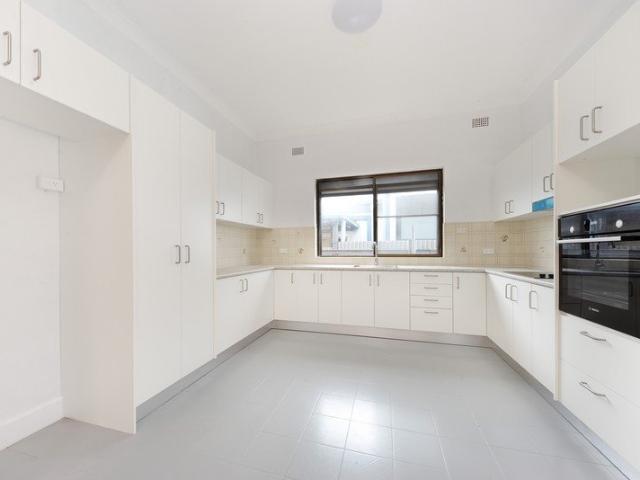 House for rent in Mascot, Sydney