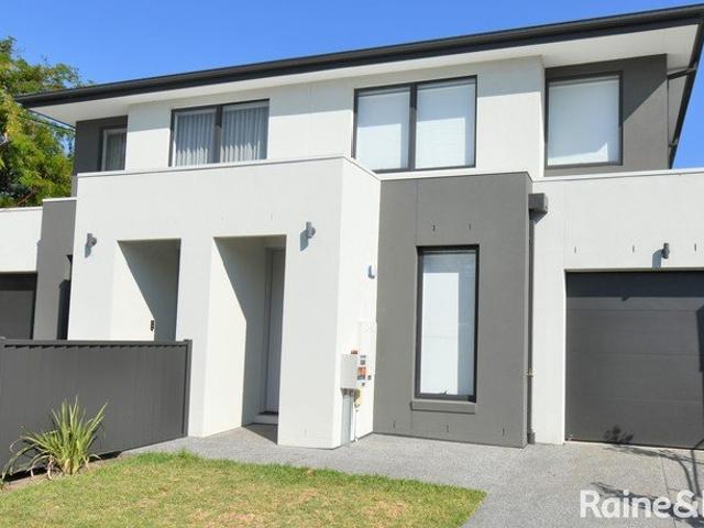 Townhouse for rent in Camerons Creek, Victoria