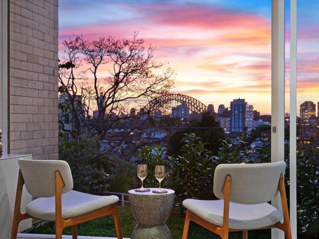 Apartment for rent in Lower North Shore, Sydney