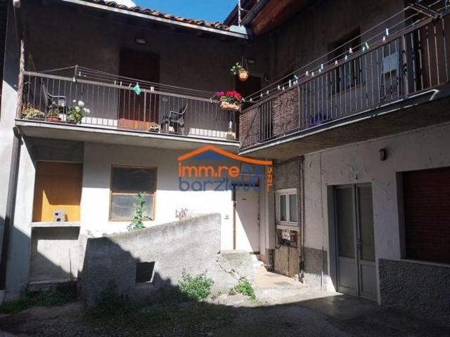 Capannone in vendita a Ballabio, Lombardia