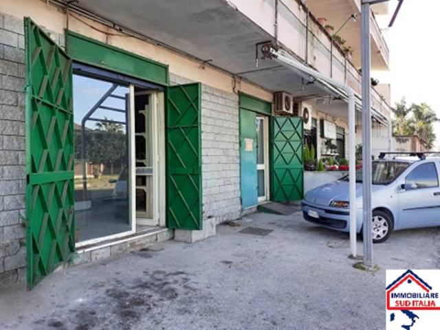 Capannone in affitto a Giugliano In Campania, Campania