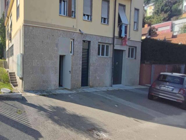 Capannone in affitto a Lucino, Montano Lucino