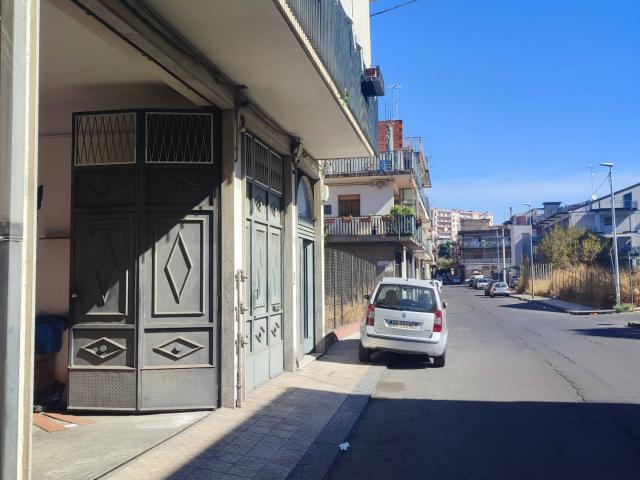 Capannone in affitto a Santa Marina, Paternò