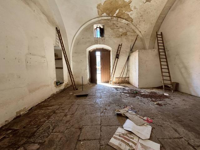 Capannone in vendita a Puglia, Barletta-andria-trani