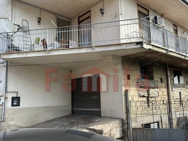 Capannone in vendita a Quadrelle, Campania