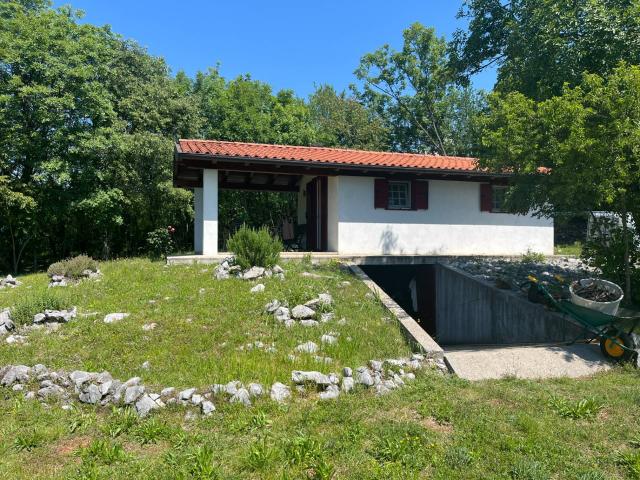 Capannone in vendita a Sagrado, Friuli-Venezia Giulia