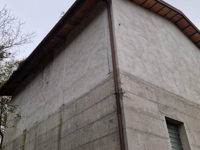 Capannone in vendita a Tarcento, Friuli-Venezia Giulia