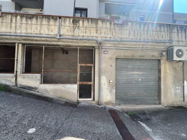 Capannone in vendita a Centro Storico, Vasto