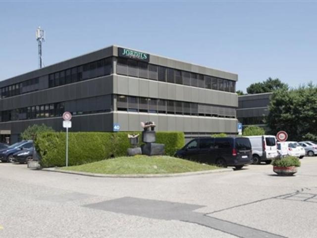 Atelier mieten in Saint-Sulpice (VD), Waadt