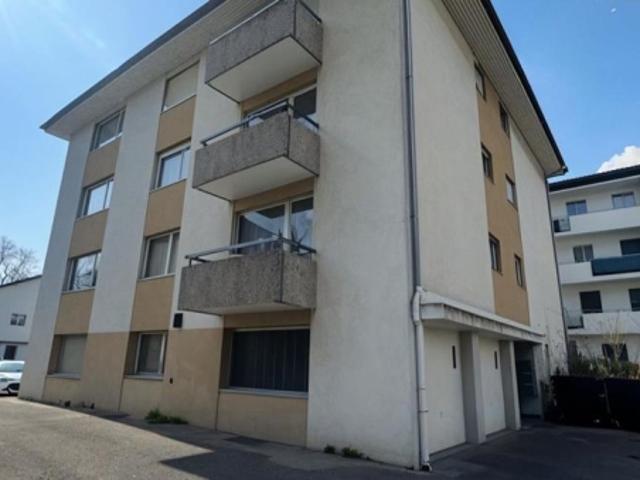 Atelier mieten in La Tène