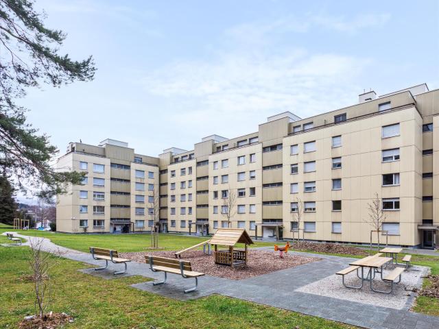 Industrie kaufen in Villars, Freiburg