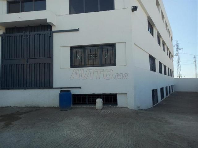 Local commercial location à Anfa, Gharb-Chrarda-Beni Hssen