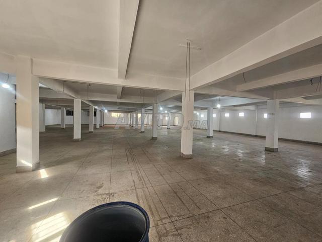 Local commercial location à Anfa, Gharb-Chrarda-Beni Hssen