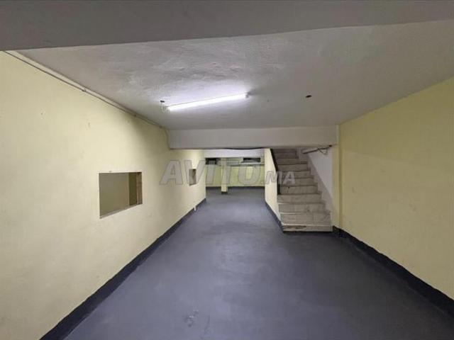 Local commercial location à Anfa, Gharb-Chrarda-Beni Hssen