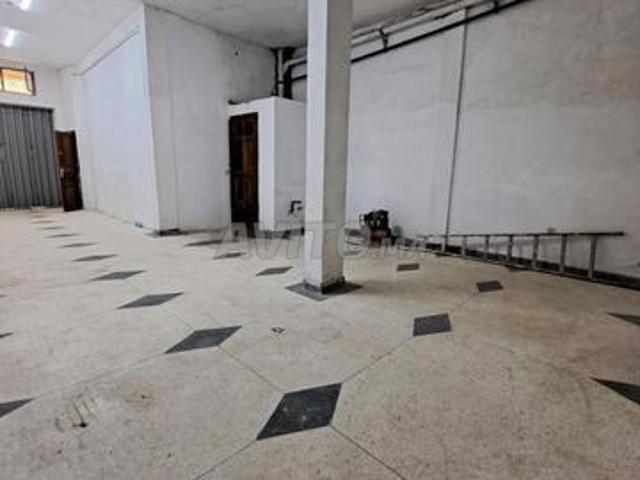 Local commercial location à Anfa, Gharb-Chrarda-Beni Hssen