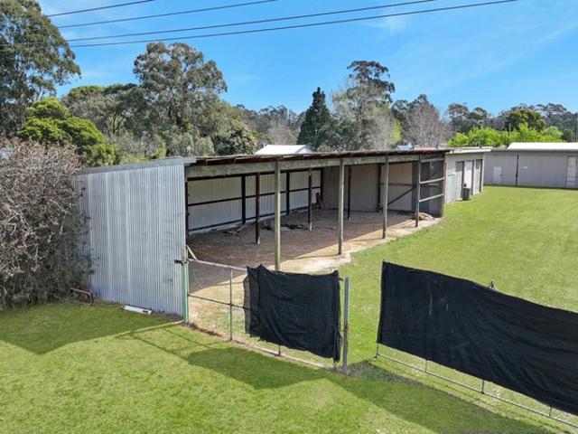 Warehouse for rent in Cann River