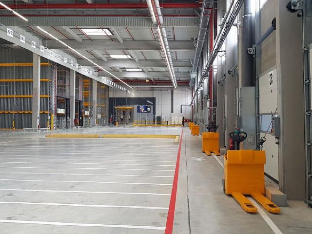 Local commercial location à Anfa, Gharb-Chrarda-Beni Hssen