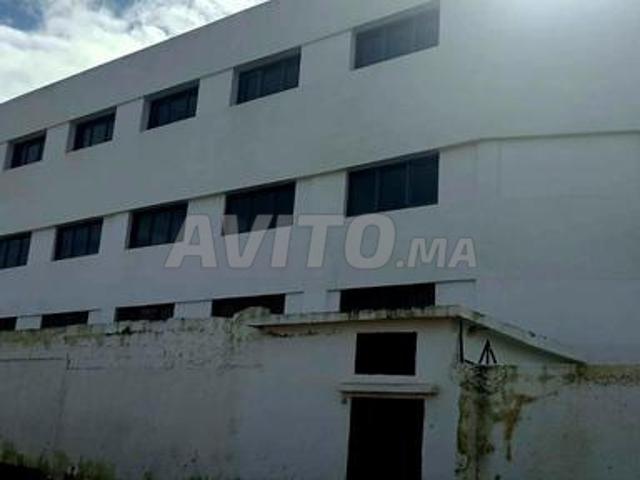 Local commercial location à Anfa, Gharb-Chrarda-Beni Hssen