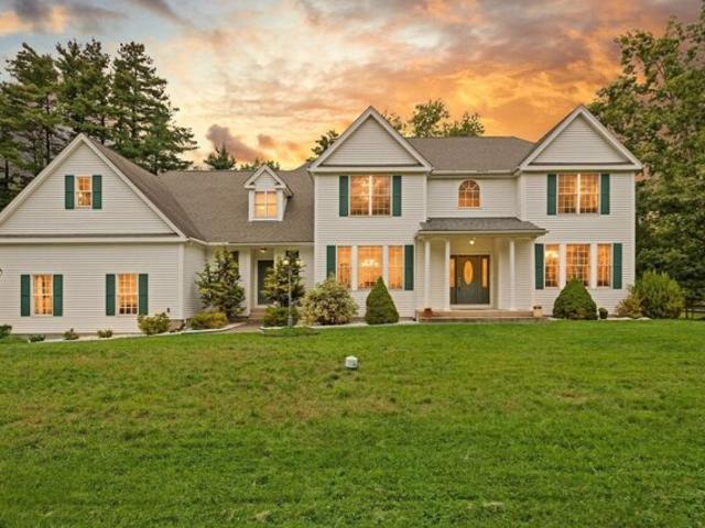 House for sale in Boxborough, Middlesex County