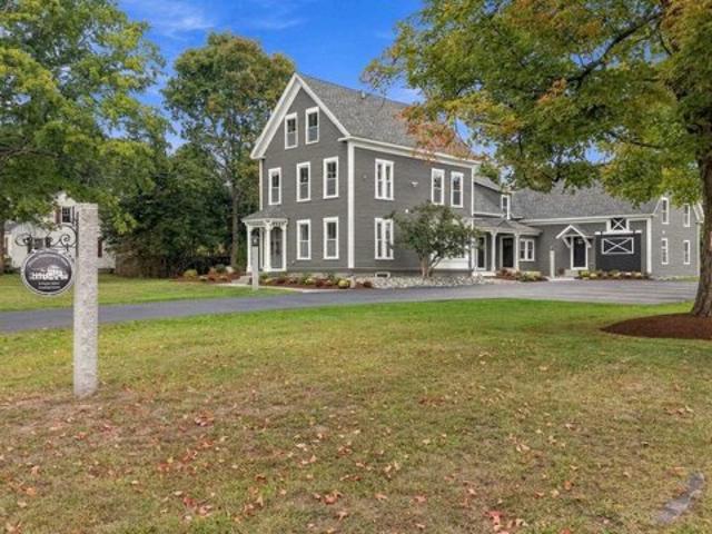 Condo for sale in Reeds Ferry, Merrimack