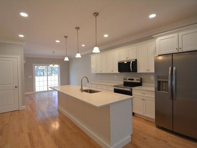 Condo for sale in Townsend, Massachusetts