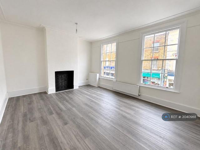 Apartment for rent in Hughesfield Estate, Greater London