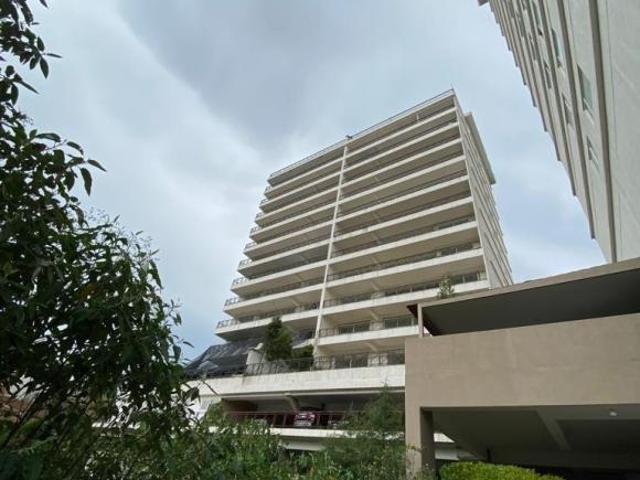 Deptos.Venta con terrazas en dos niveles en Encinares, en Bosque Real