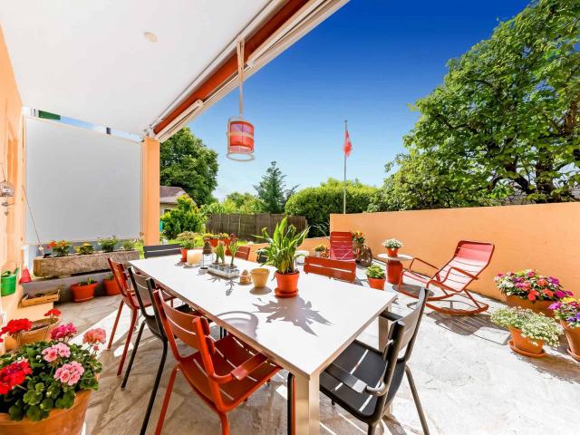 Haus kaufen in Sullens, Waadt
