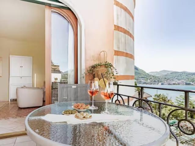 Wohnung kaufen in Aldesago, Tessin