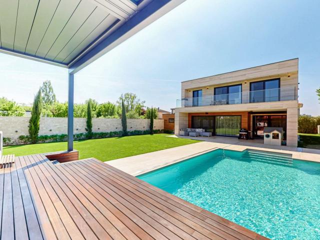 Haus kaufen in Strasshof an der Nordbahn, Niederösterreich