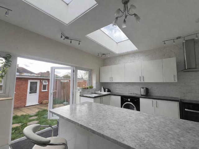 Studio for rent in Harrow Weald, Greater London