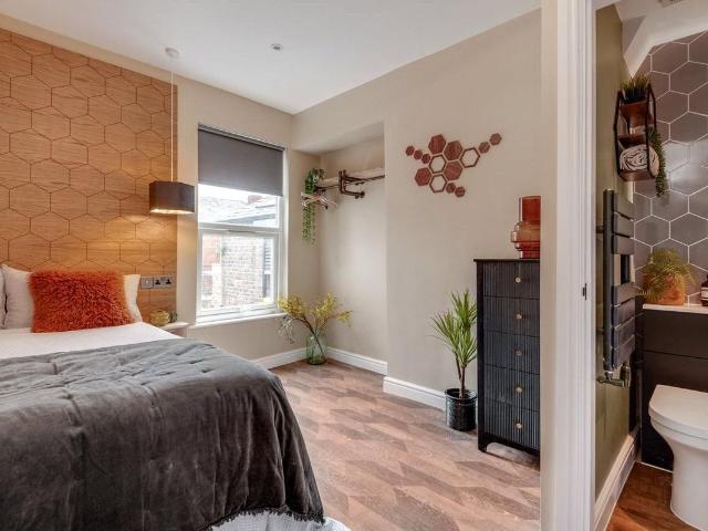Room for rent in Calderstones