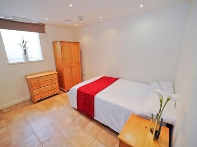 Room for rent in Red Hill, Worcestershire
