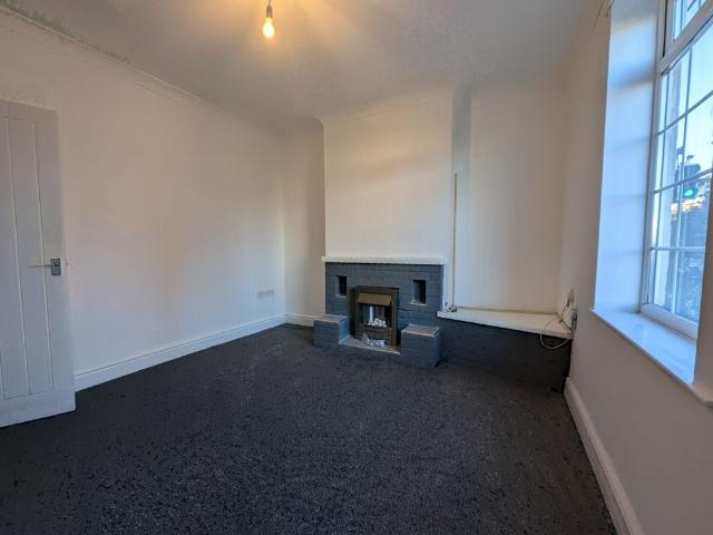House for rent in Brackenfield, East Midlands