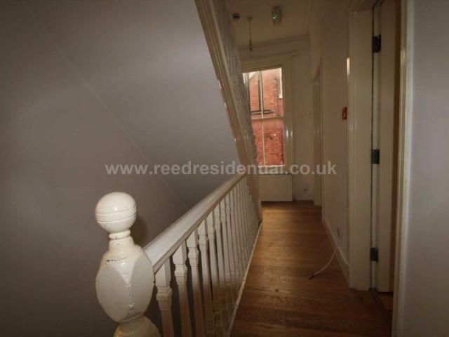 Room for rent in Wollaton Vale, Haddon