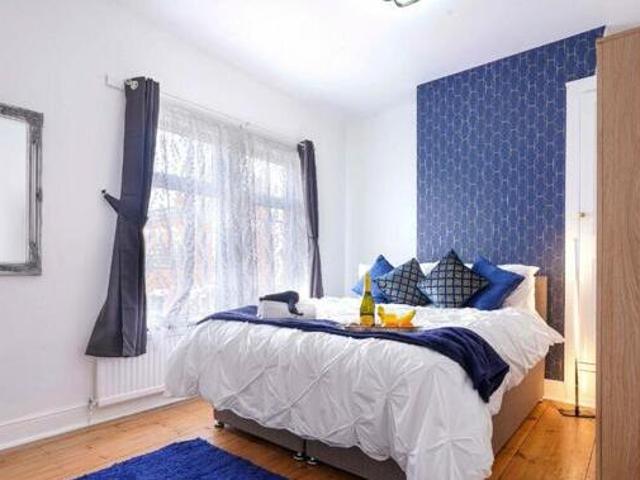 House for sale in Northampton, Northamptonshire