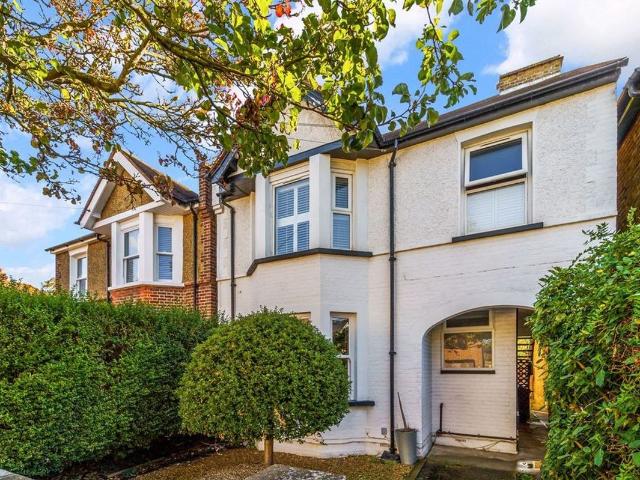 House for rent in Royal Borough of Kingston upon Thames, Greater London