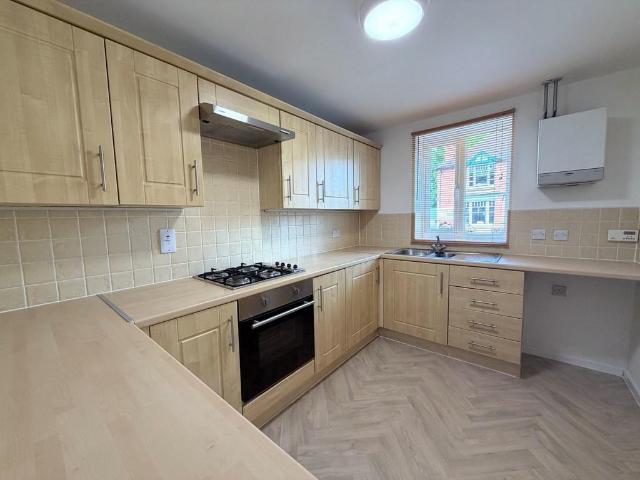 House for rent in The Wharf, Beamhurst